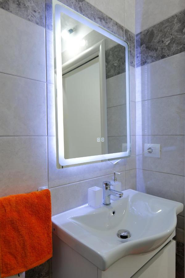 Davide Rooms Sarandë Exteriér fotografie